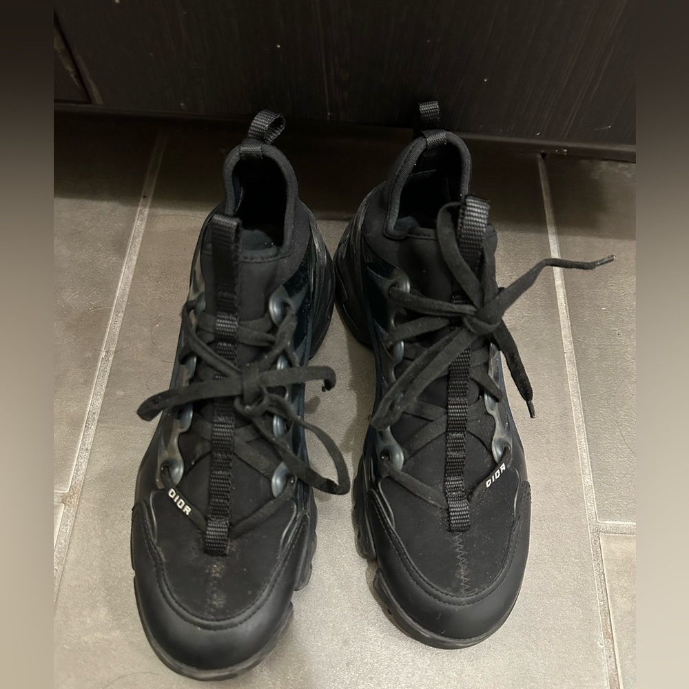 Dior sneakers 39